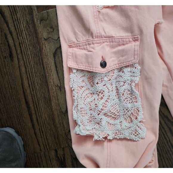POL Peach Cargo Lace Pants Size S NWOT - Picture 3 of 5